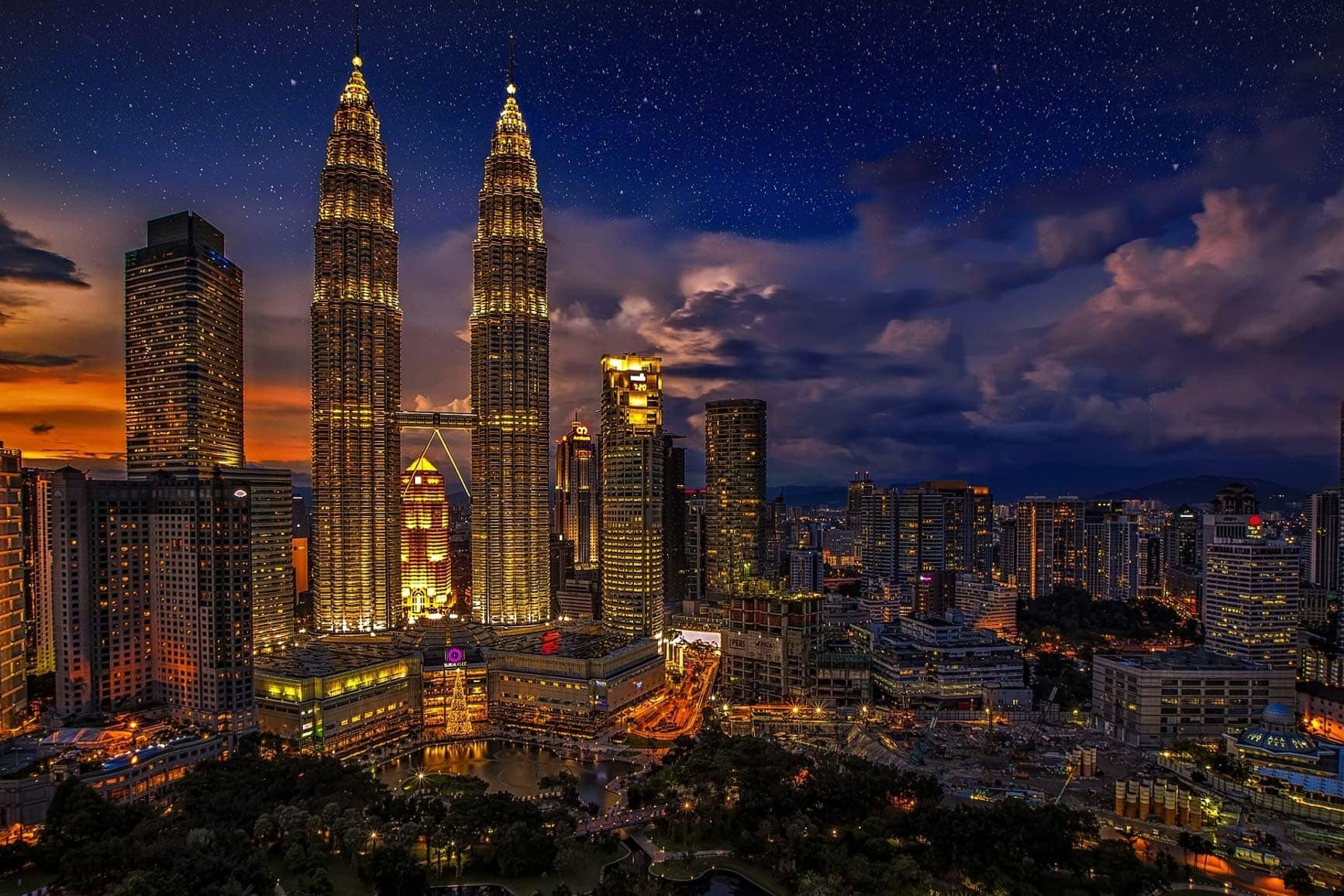 Kuala Lumpur Petronas Twin Towers Malaysia